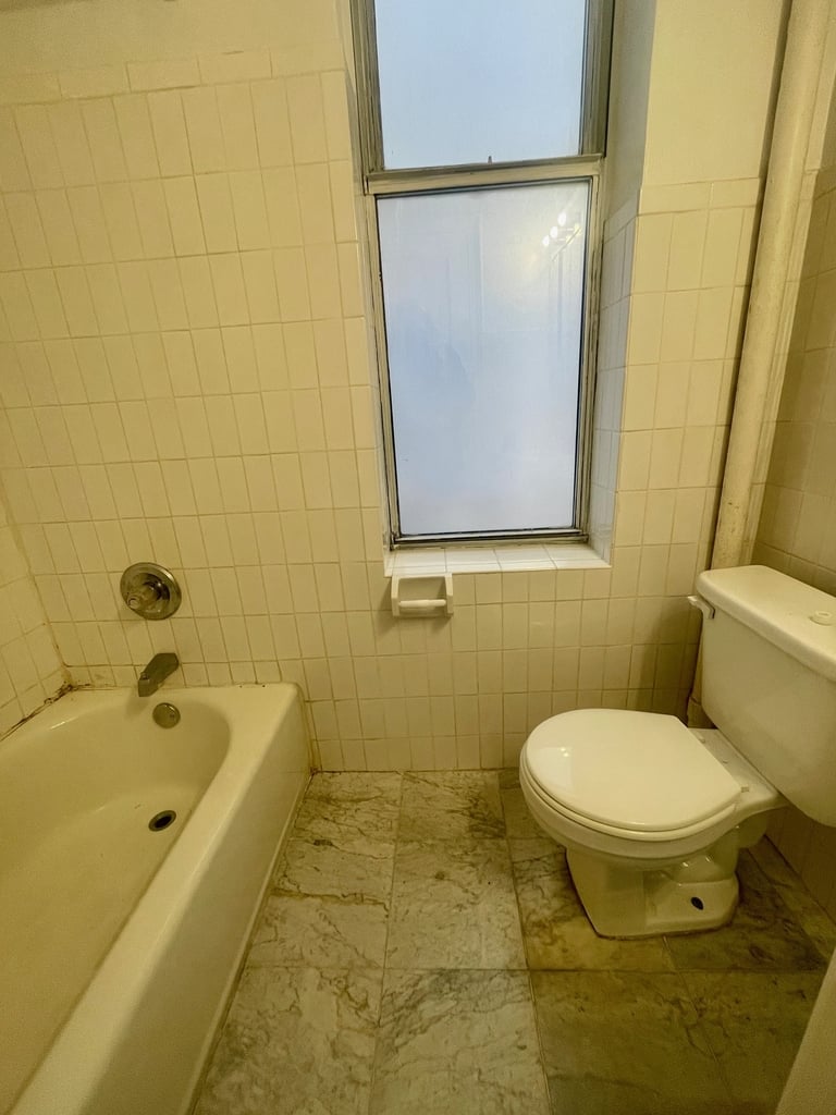 106 E 81st St. at Park Avenue - Photo 8