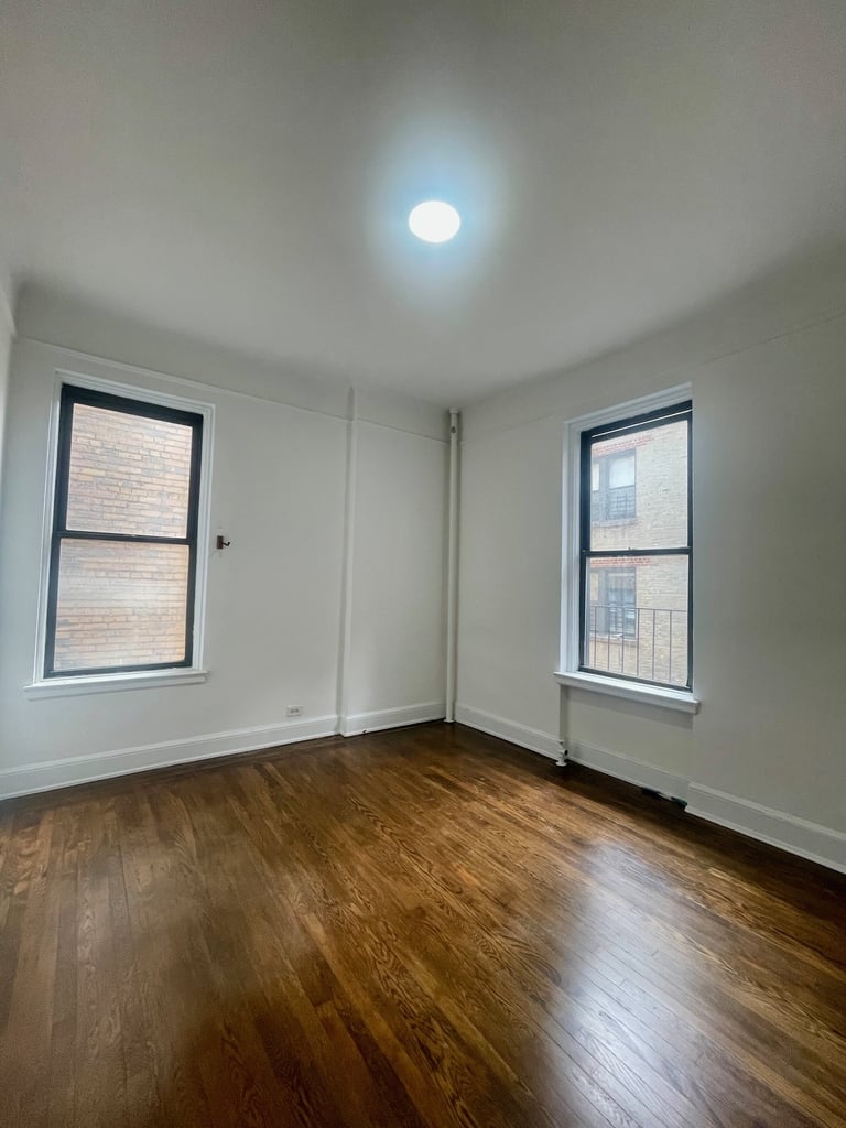 106 E 81st St. at Park Avenue - Photo 4