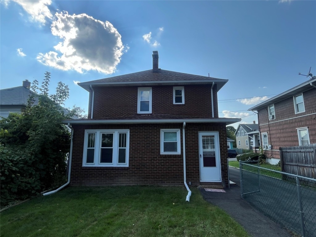 110 Hayes Avenue - Photo 3