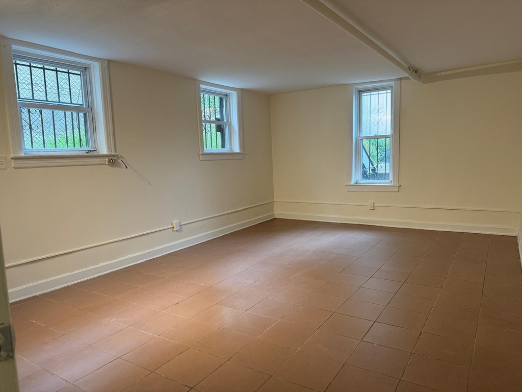 34-32 28th Street - Photo 10