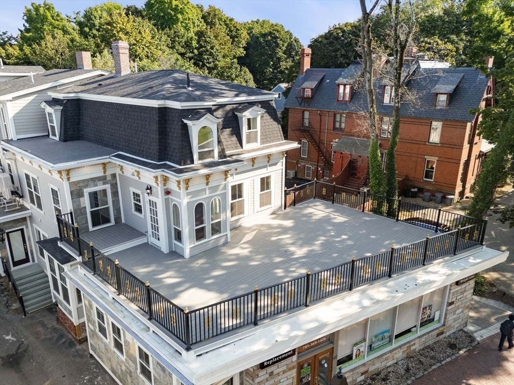 40 Church - Photo 15