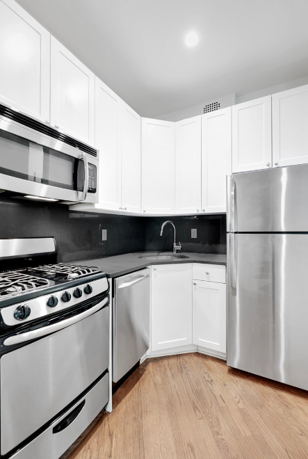 East 95th Street - Photo 1