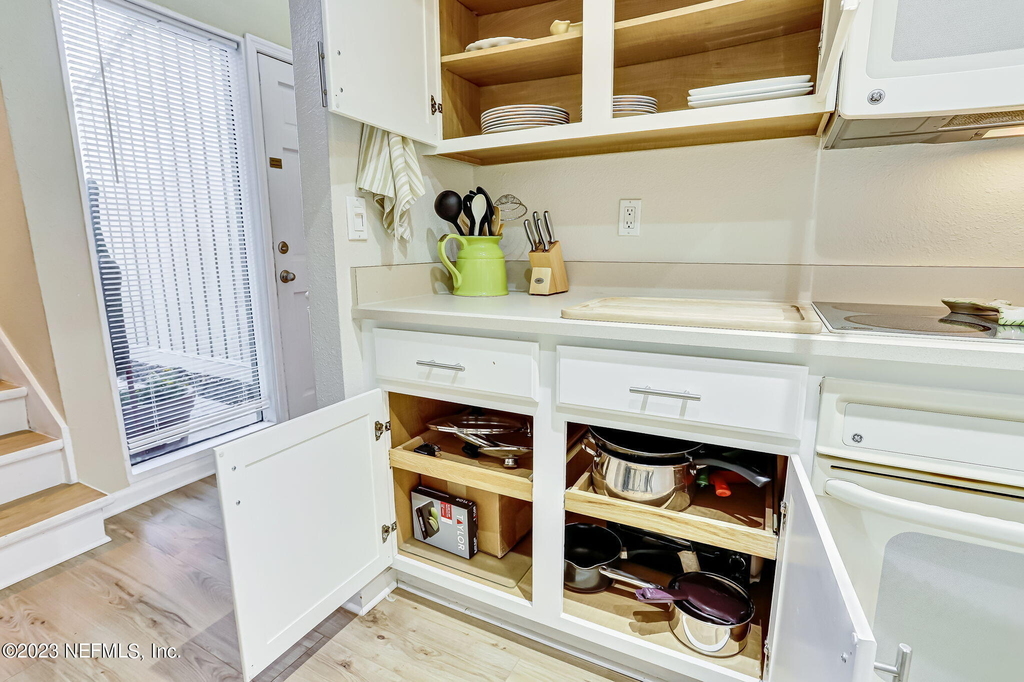 10025 Sawgrass Drive E - Photo 26