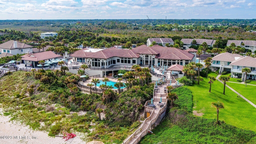 10025 Sawgrass Drive E - Photo 68