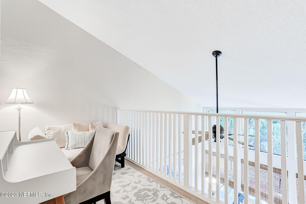 10025 Sawgrass Drive E - Photo 35