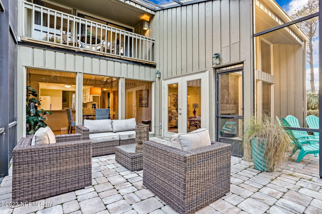 10025 Sawgrass Drive E - Photo 57