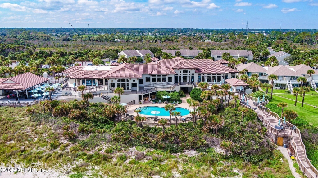10025 Sawgrass Drive E - Photo 69