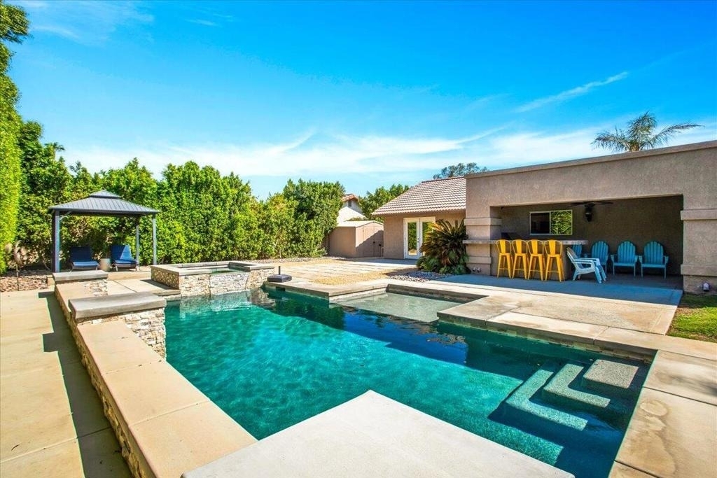 78940 Runaway Bay Drive - Photo 1