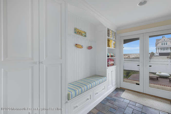 1081 Barnegat Lane - Photo 25