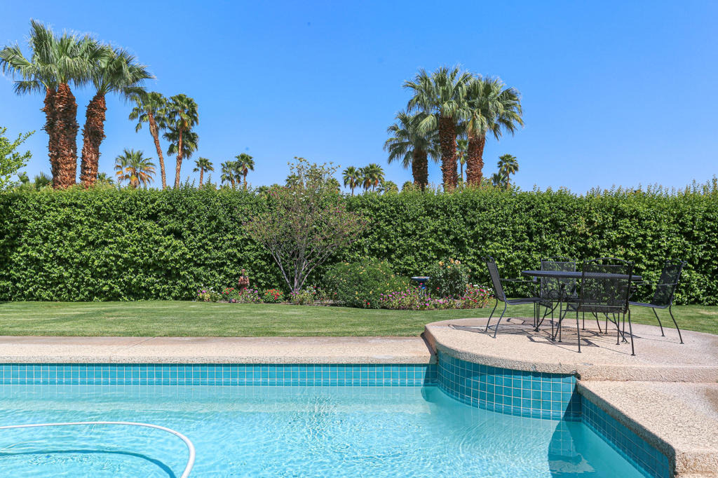 1020 N Cerritos Drive - Photo 32