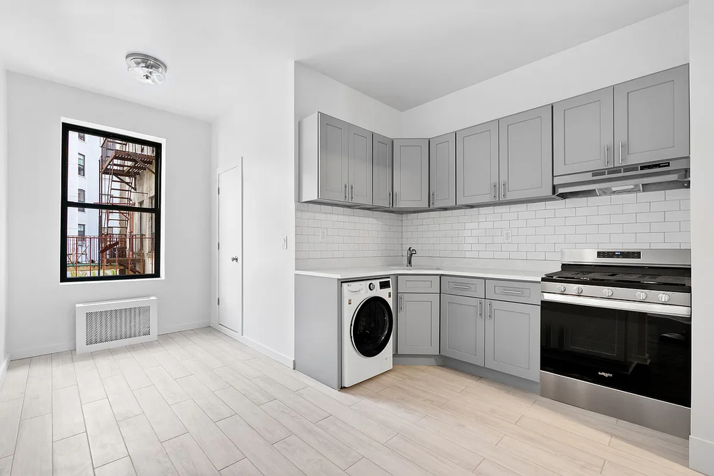 2244 1st Avenue - Photo 3
