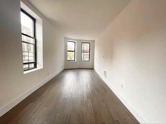 2102 Regent Place - Photo 1