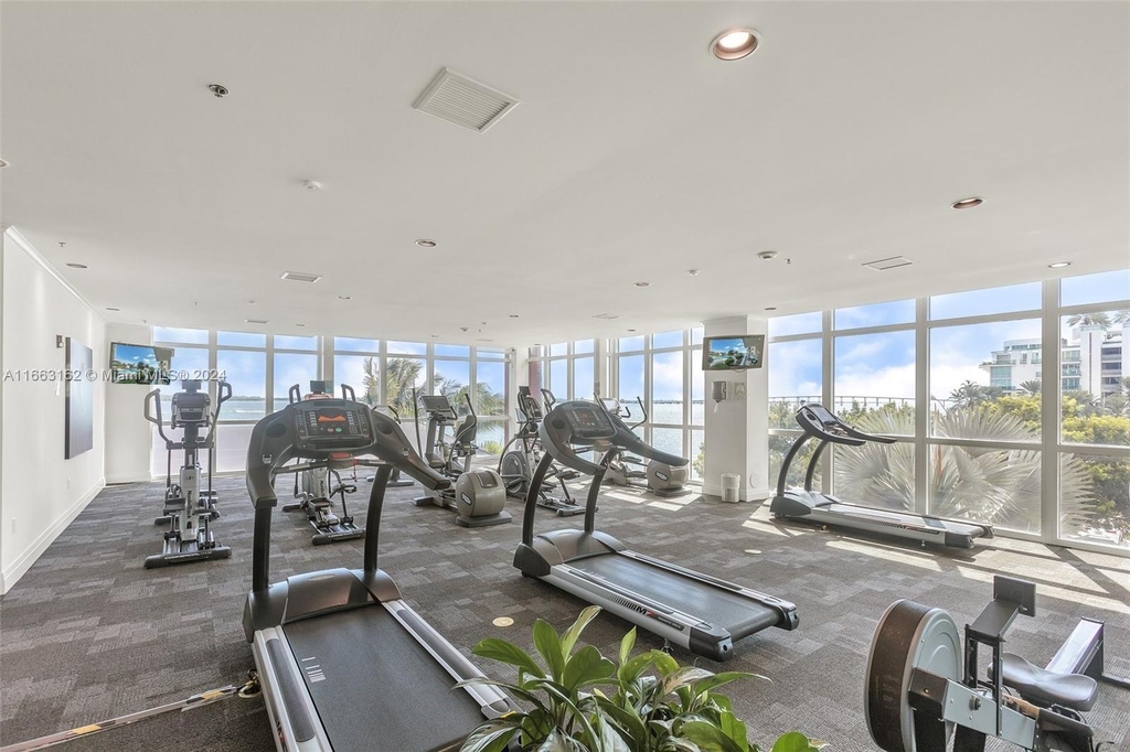 1155 Brickell Bay Dr - Photo 23