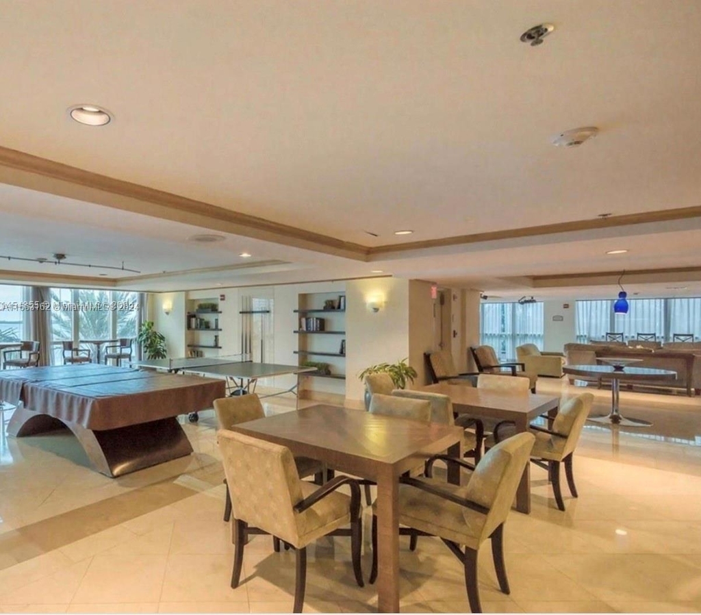 1155 Brickell Bay Dr - Photo 31
