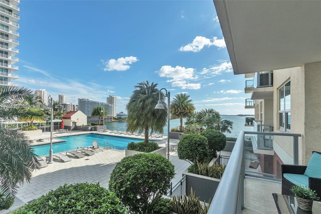 1155 Brickell Bay Dr - Photo 9