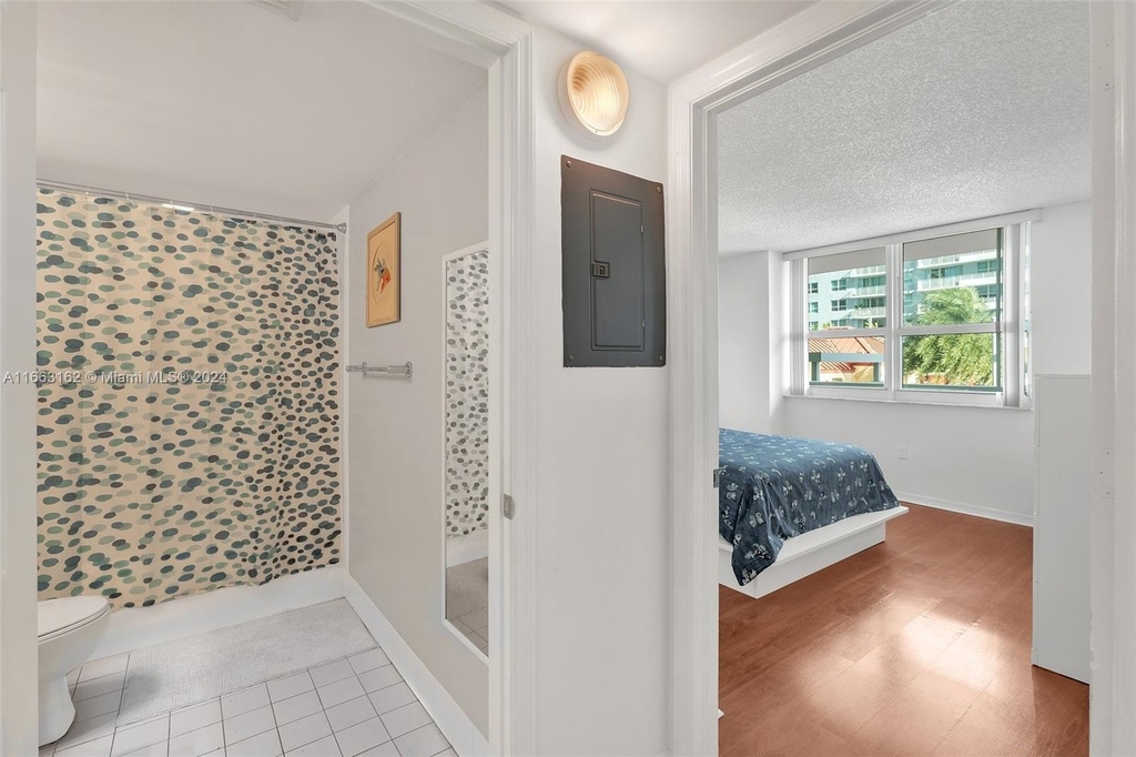 1155 Brickell Bay Dr - Photo 15