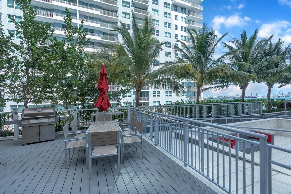 1155 Brickell Bay Dr - Photo 45