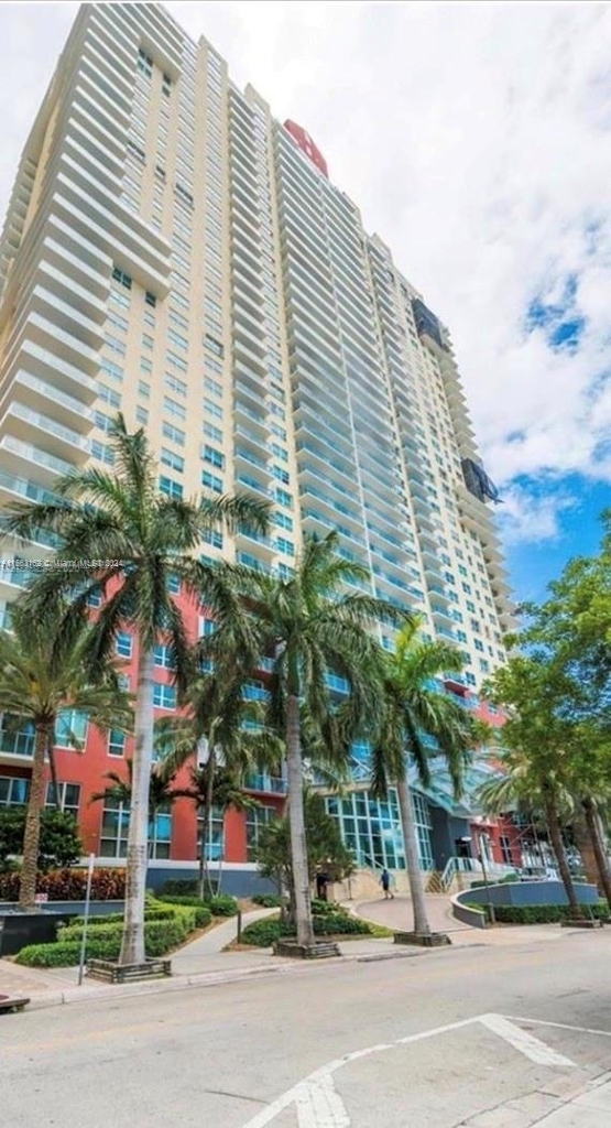 1155 Brickell Bay Dr - Photo 59