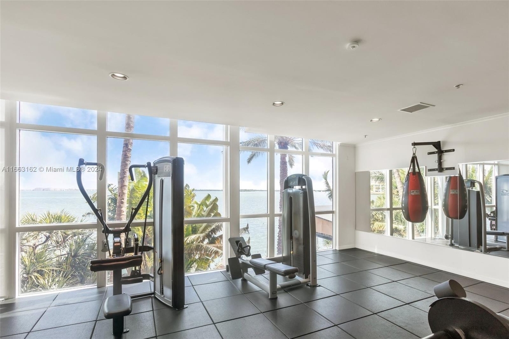 1155 Brickell Bay Dr - Photo 24