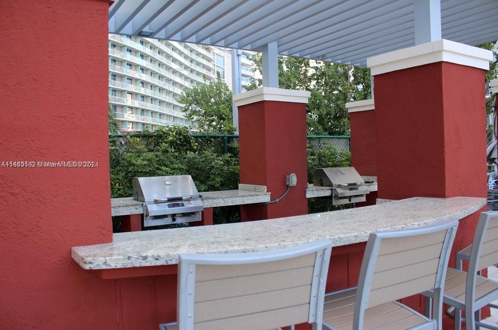 1155 Brickell Bay Dr - Photo 48