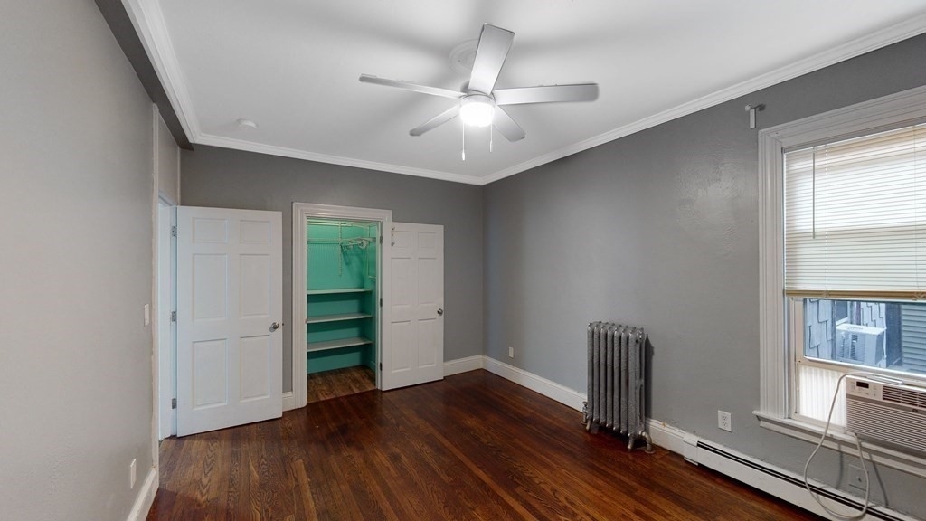 470 Warren St - Photo 6