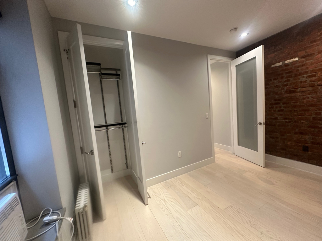 195 Stanton Street - Photo 10