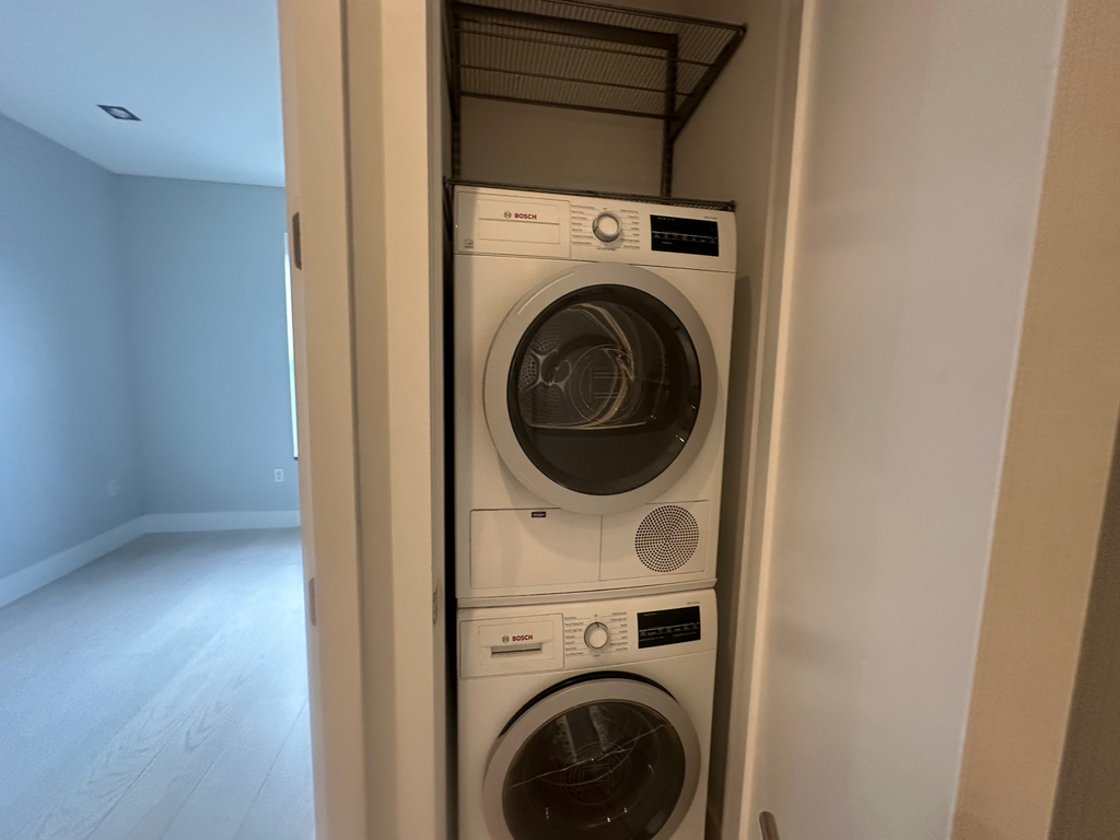 195 Stanton Street - Photo 3