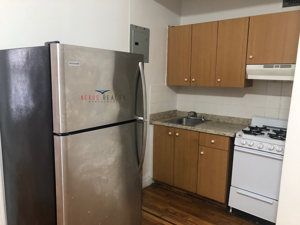 37-58 86th Street - Photo 4
