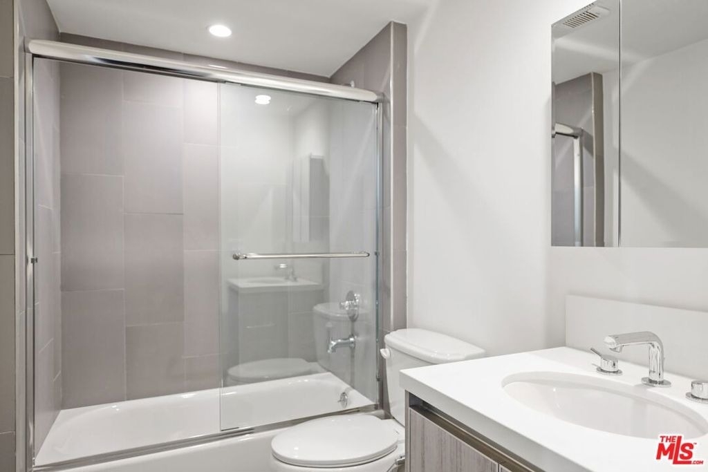 11821 Texas Avenue - Photo 9