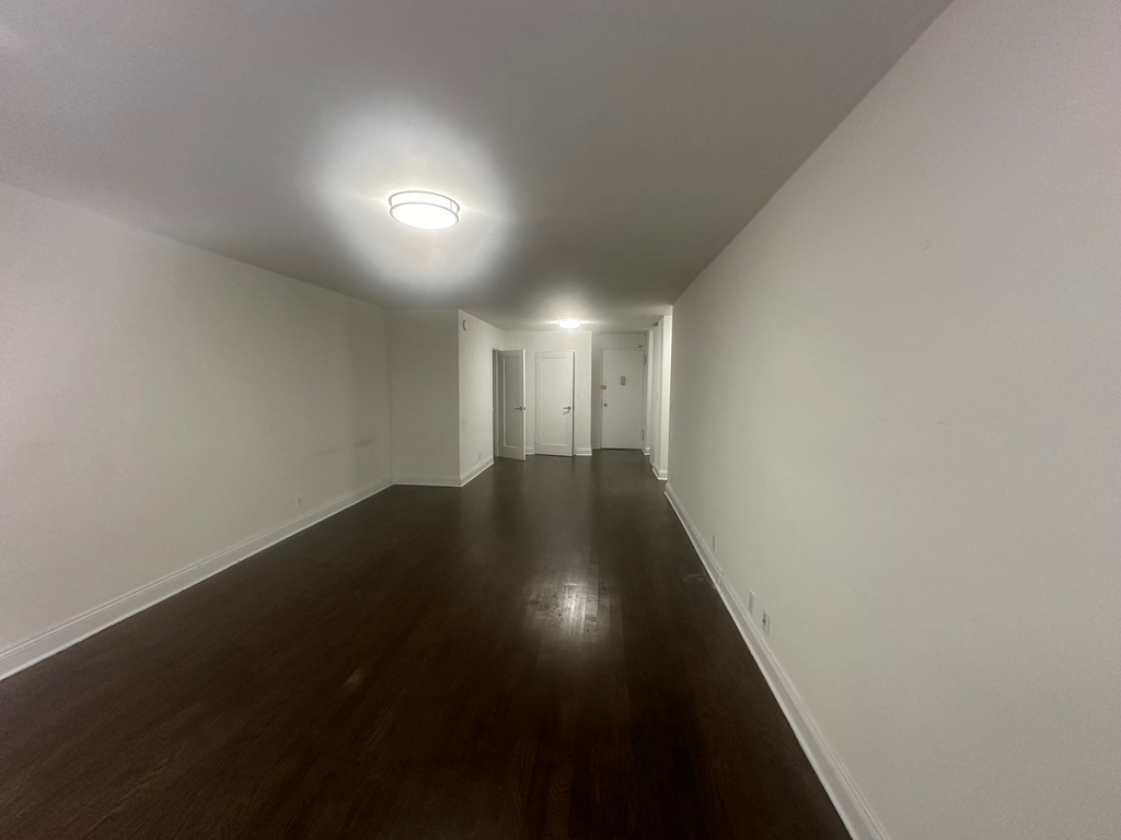 405 East 56th Street - Photo 1