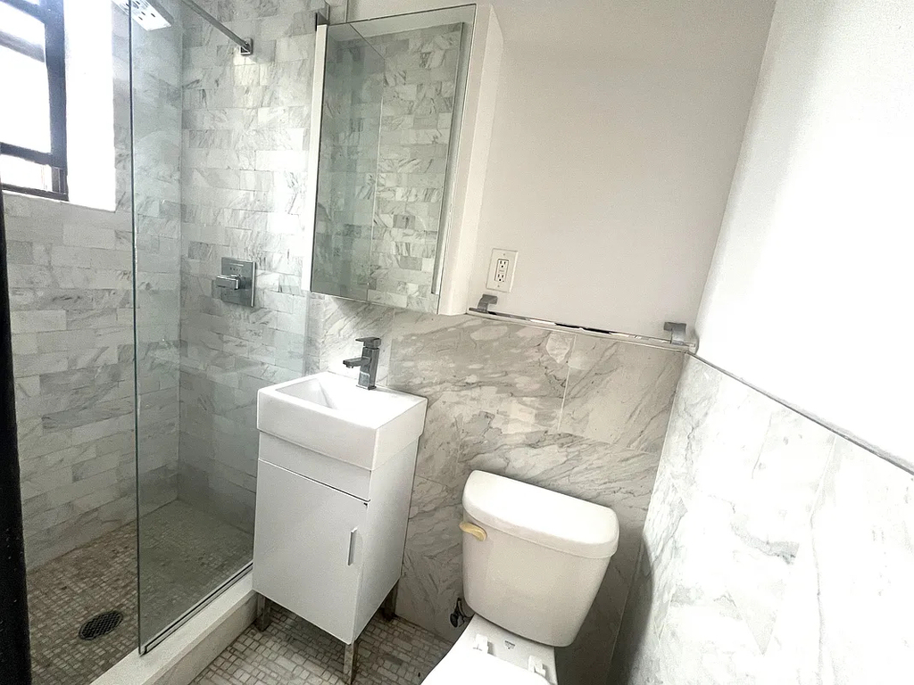 137 West 137th Street - Photo 2