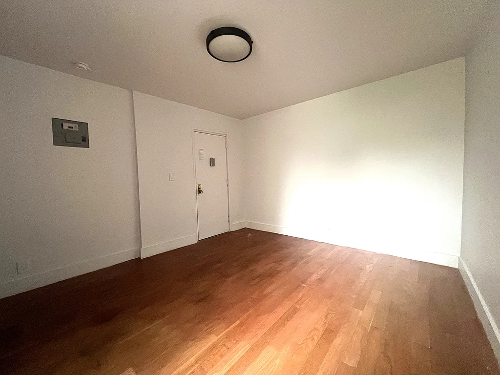 137 West 137th Street - Photo 1