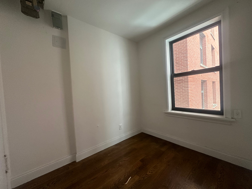 178 East 70th Street - Photo 7