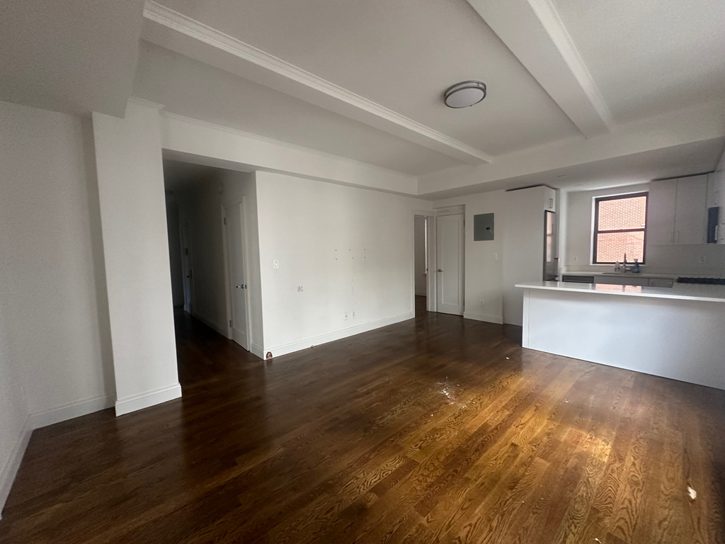 178 East 70th Street - Photo 4