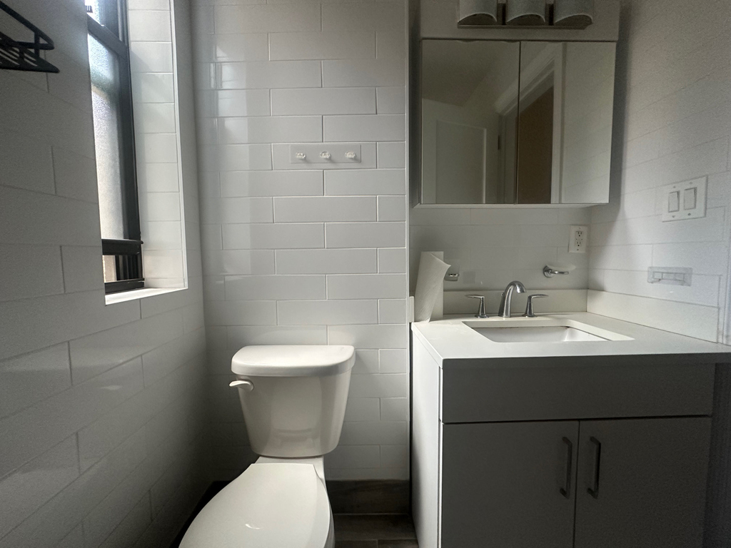 178 East 70th Street - Photo 15