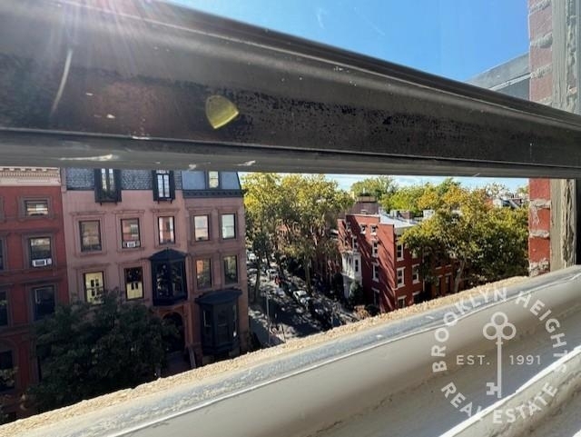 139 Joralemon Street - Photo 10