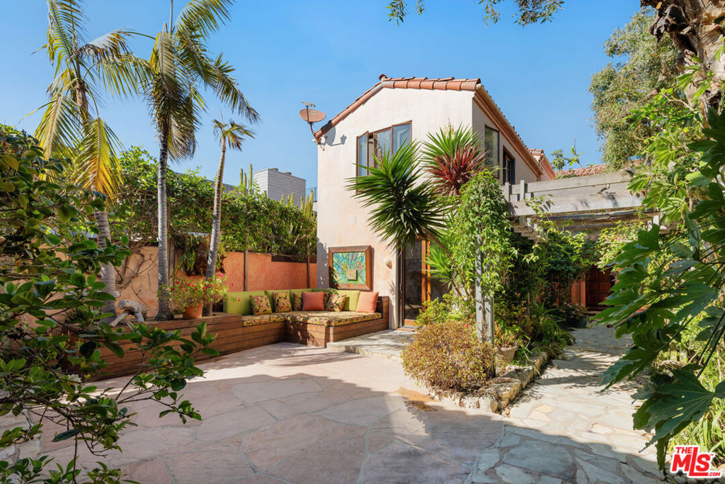 23351 Malibu Colony Road - Photo 2