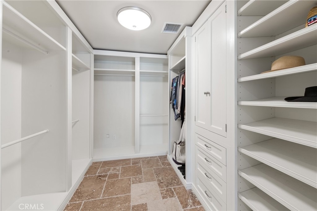 72408 Desert Drive - Photo 16