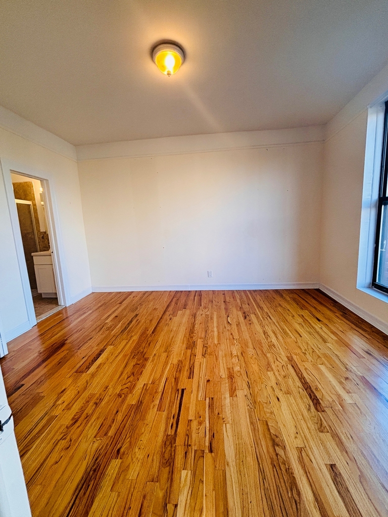 427 Ft Washington Avenue - Photo 19