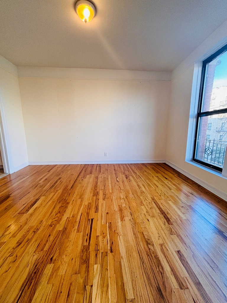 427 Ft Washington Avenue - Photo 18