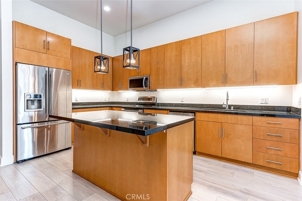 3223 W 6th Street - Photo 6