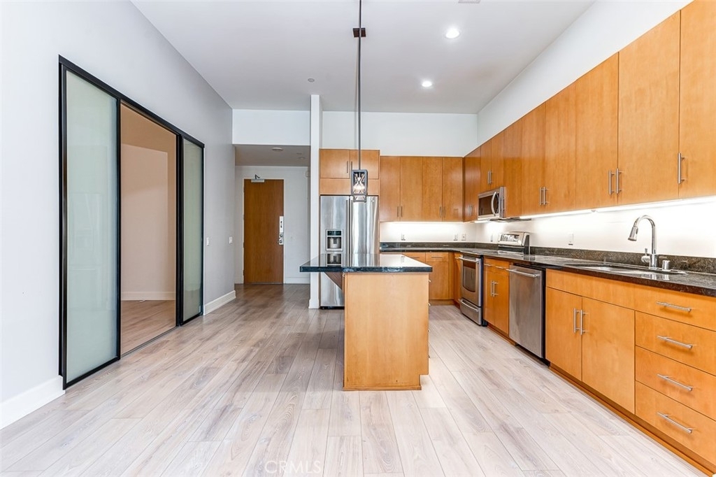 3223 W 6th Street - Photo 4