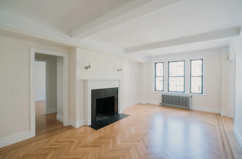 East 68th Street - Photo 0