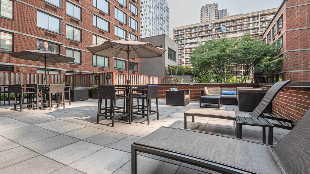505 W. 54th St. - Photo 28
