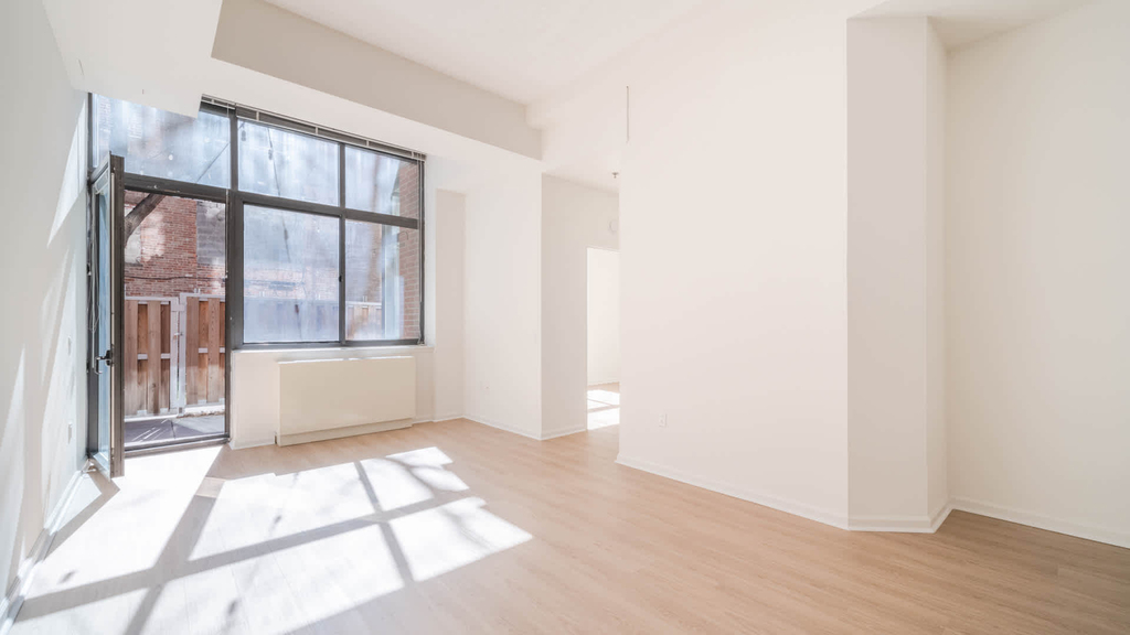 505 W. 54th St. - Photo 10