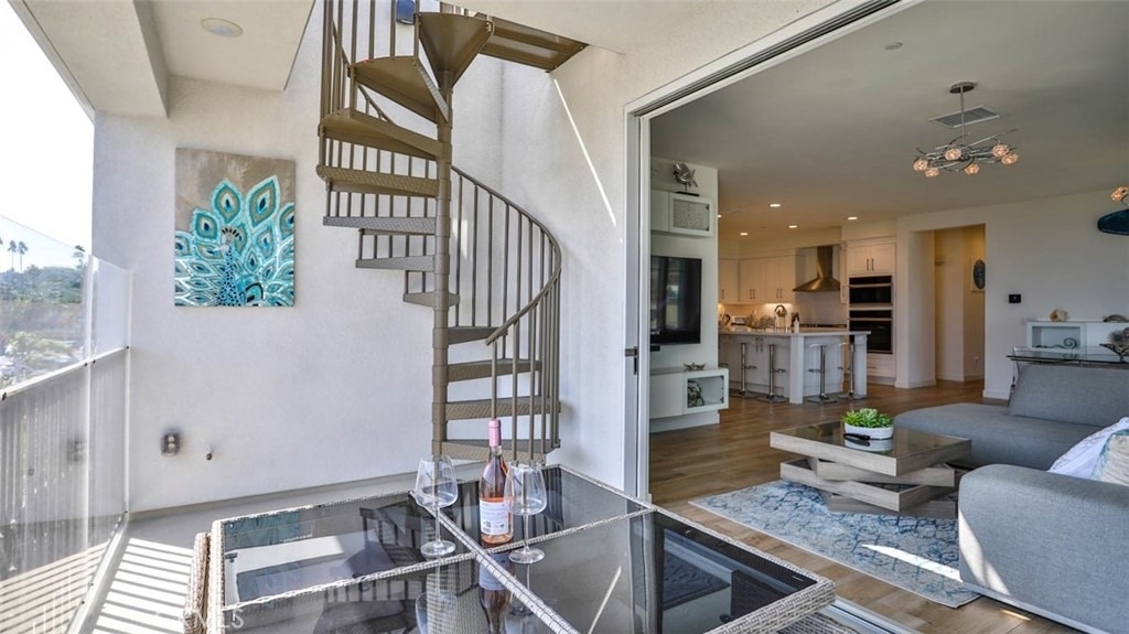 1522 Doheny Way - Photo 45