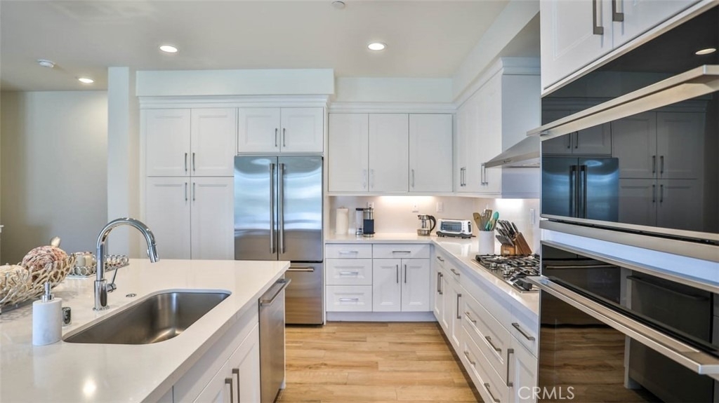 1522 Doheny Way - Photo 17