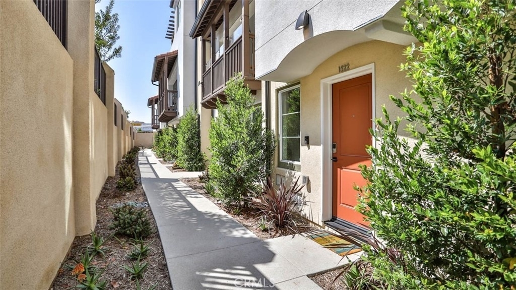 1522 Doheny Way - Photo 4