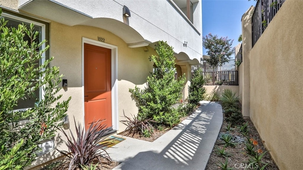 1522 Doheny Way - Photo 3