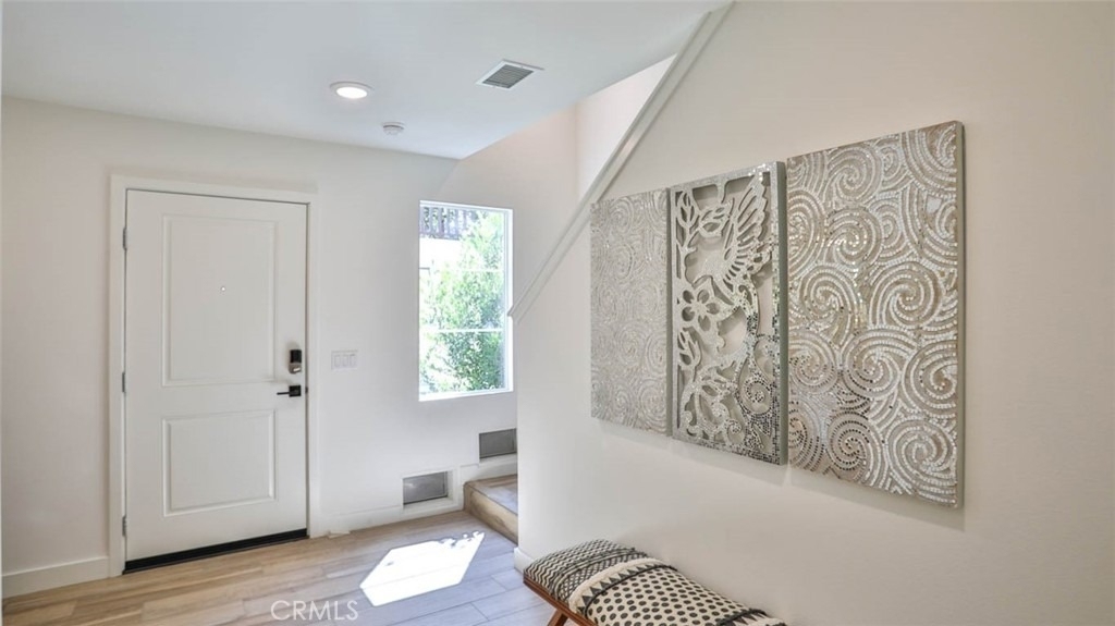 1522 Doheny Way - Photo 8